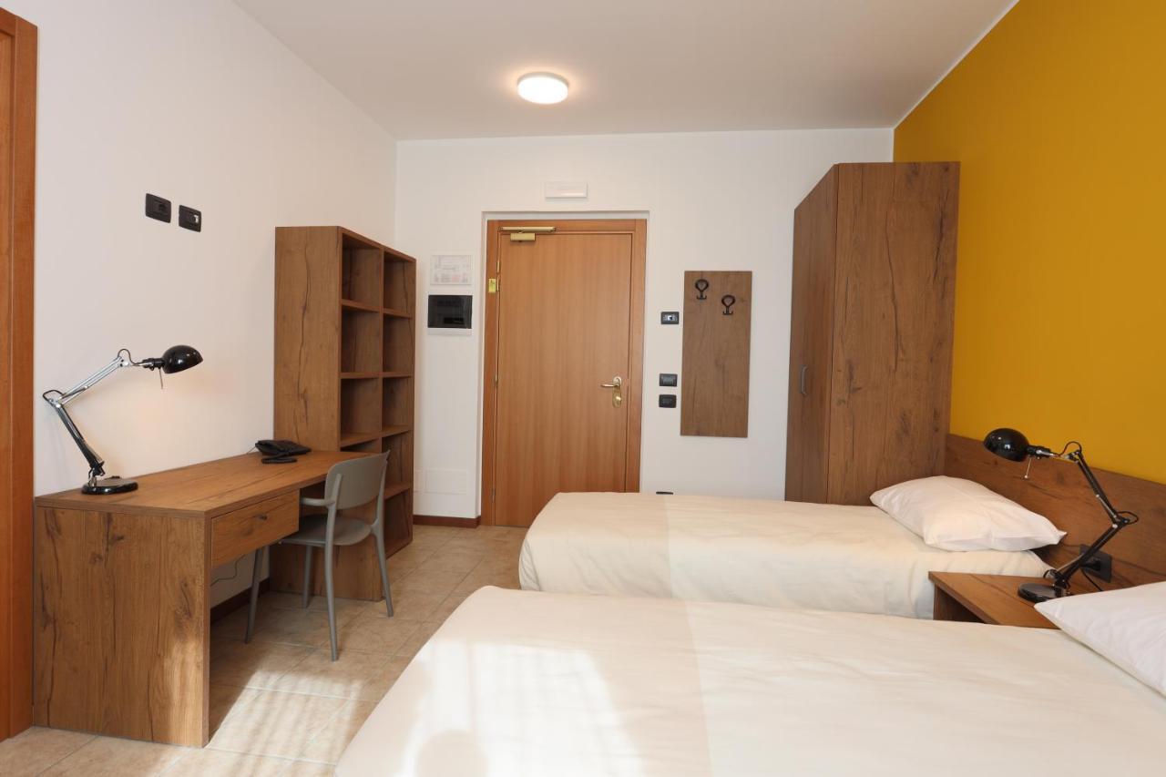 Corte Milano Rozzano Exterior foto